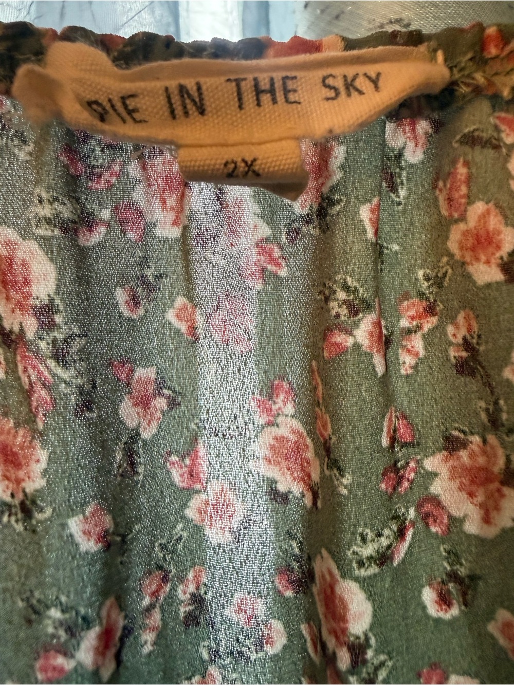 Women’s Olive Green Floral Maxi Dress with Puff Sleeves - Picture 3 of 4